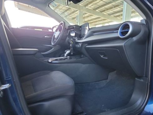 Used 2024 Chevrolet Trax LS w/ LS Convenience Package image 22