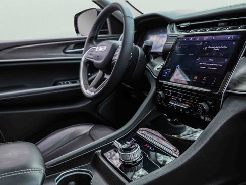 Used 2024 Jeep Grand Cherokee Limited image 26