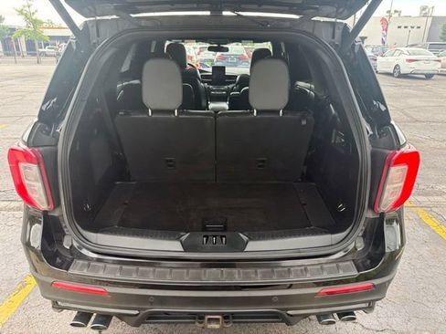 Used 2020 Ford Explorer ST w/ ST Street Pack AWD/4WD image 13