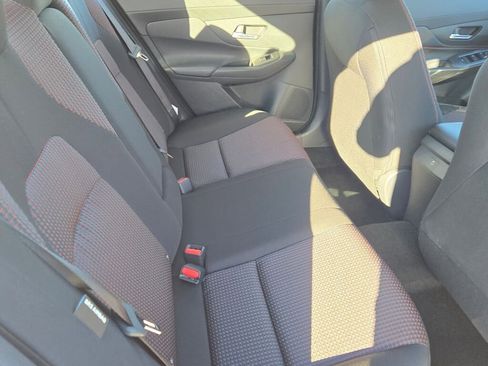 New 2026 Nissan Sentra SR w/ Floor Mat Package FWD image 9