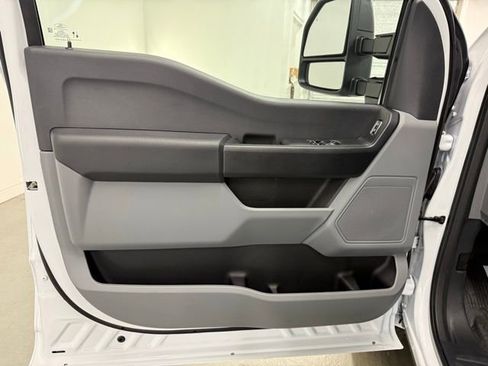 New 2026 Ford F250 XL w/ XL Chrome Package AWD/4WD image 12