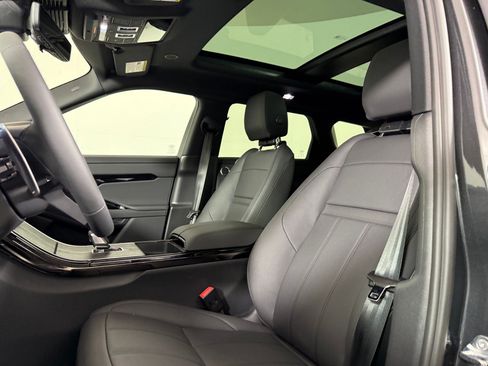 New 2026 Land Rover Range Rover Evoque S AWD/4WD image 6