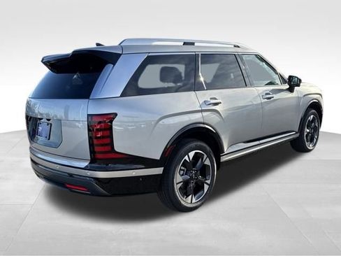 New 2026 Hyundai Palisade Limited FWD image 5