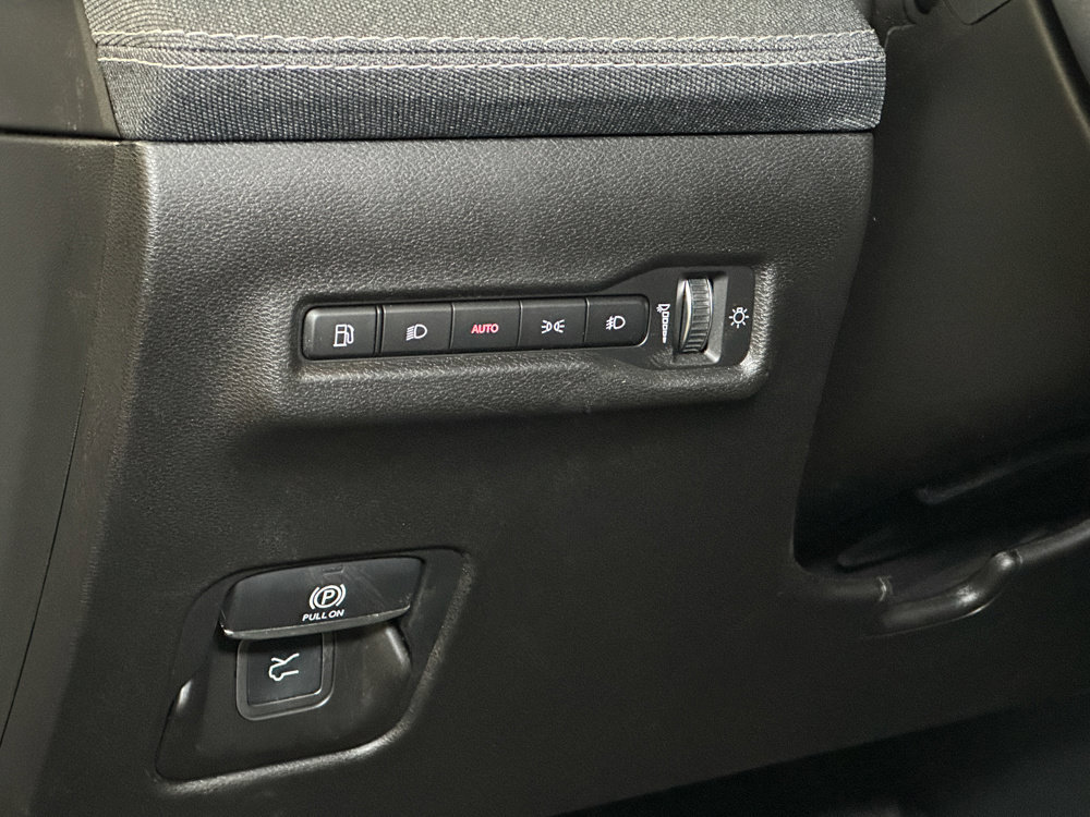 New 2026 Jeep Cherokee Laredo AWD/4WD image 18
