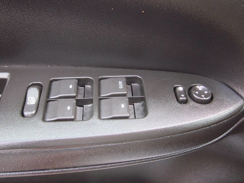 Used 2012 Chevrolet Impala LT FWD image 27