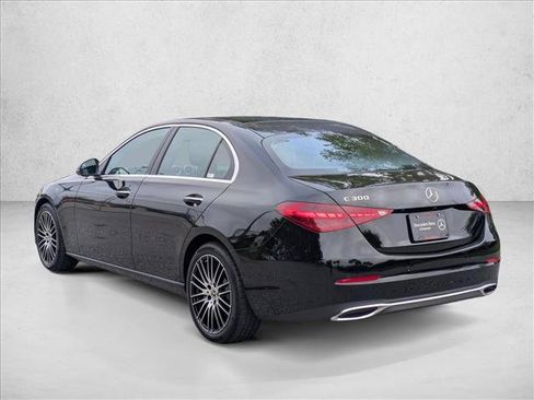 Used 2026 Mercedes-Benz C 300 Sedan image 9
