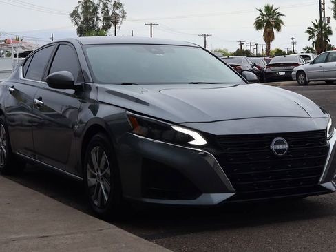 Used 2023 Nissan Altima 2.5 S image 14