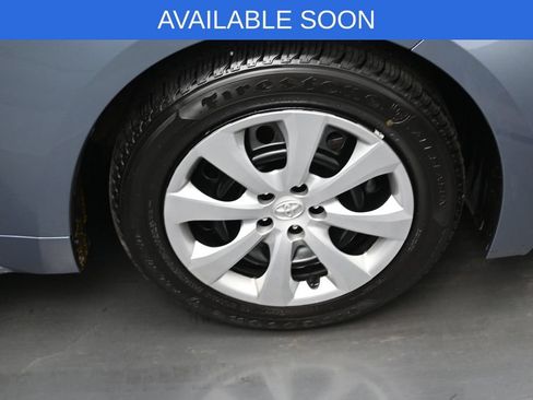 Used 2025 Toyota Corolla LE FWD image 34