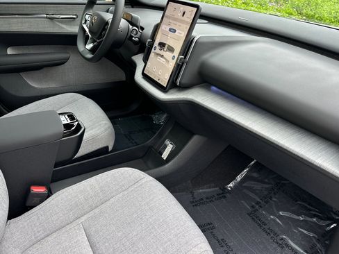 New 2026 Volvo EX30 Ultra image 13