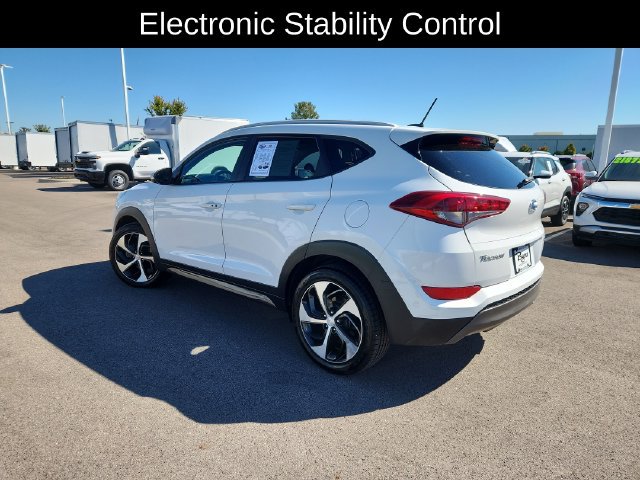 Used 2016 Hyundai Tucson Sport FWD image 5