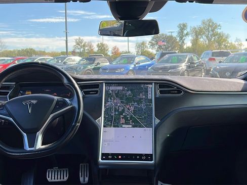 Used 2016 Tesla Model S P90D image 12