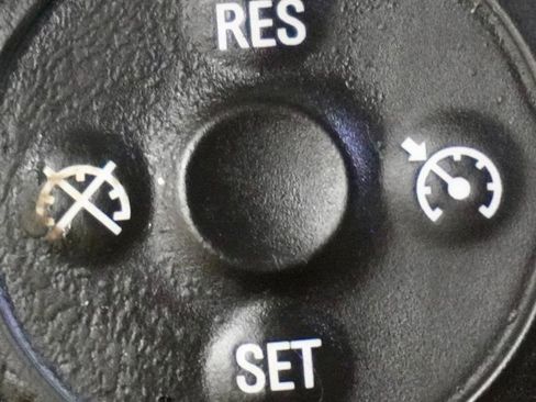 Used 2019 Chevrolet Traverse LT image 17