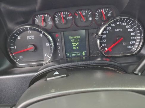 Used 2019 Chevrolet Silverado 2500 W/T AWD/4WD image 13
