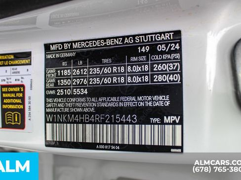 Used 2024 Mercedes-Benz GLC 300 4MATIC image 39