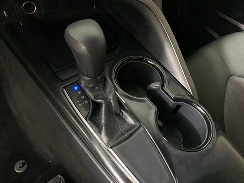 Used 2018 Toyota Camry LE w/ Protection Package (Q2) image 26