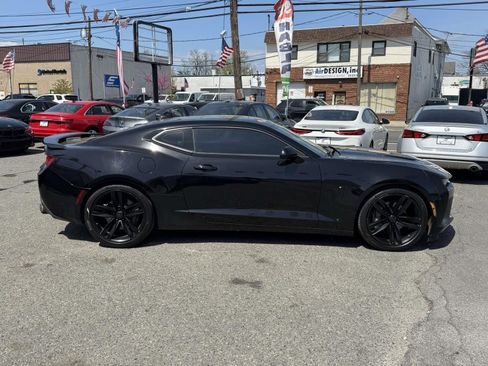 Used 2018 Chevrolet Camaro SS RWD image 11