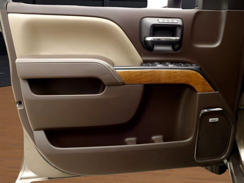 Used 2015 Chevrolet Silverado 3500 LTZ w/ Duramax Plus Package image 10