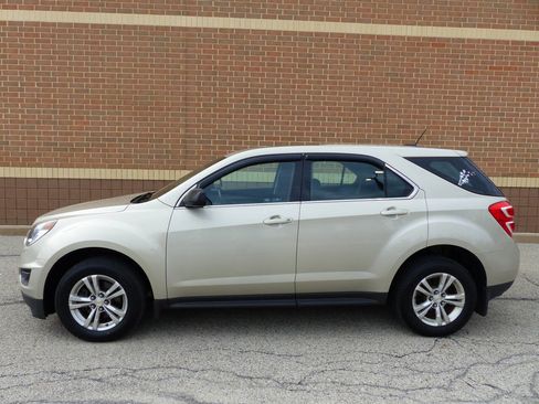 Used 2016 Chevrolet Equinox LS image 6