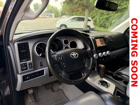 Used 2011 Toyota Tundra Limited w/ Memory Pkg AWD/4WD image 12