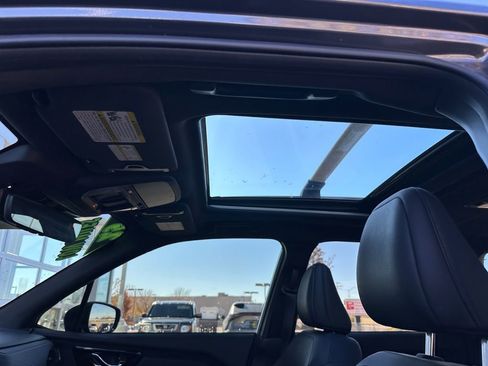 Used 2025 Subaru Forester Limited image 24