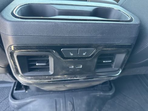Certified 2023 Chevrolet Silverado 1500 ZR2 w/ Technology Package AWD/4WD image 17