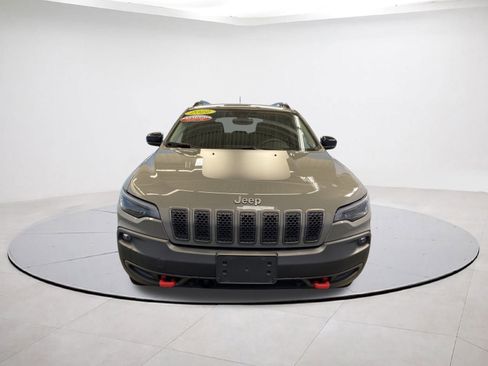 Used 2022 Jeep Cherokee Trailhawk image 2