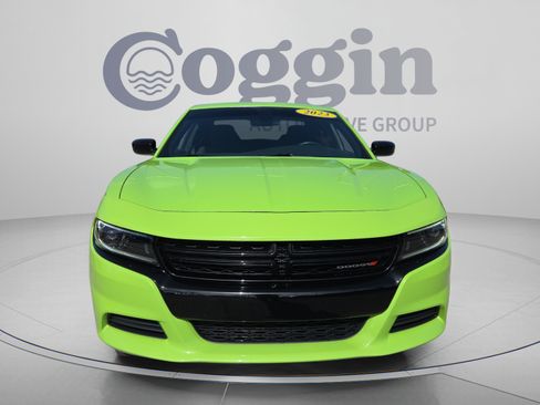 Used 2023 Dodge Charger SXT w/ Blacktop Package RWD image 8