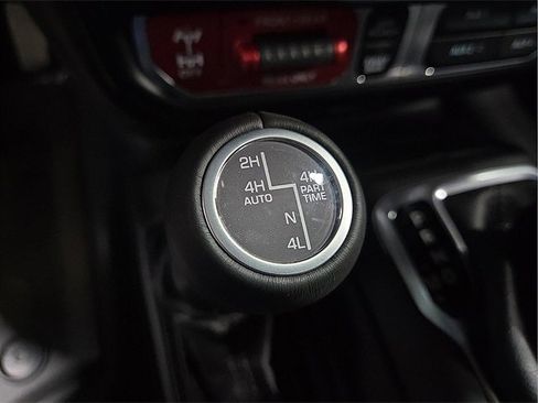 New 2026 Jeep Wrangler Unlimited Rubicon image 15