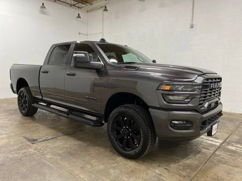 Used 2025 RAM 2500 Big Horn AWD/4WD image 7