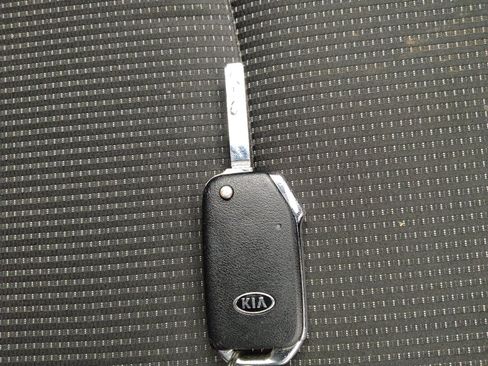 Used 2021 Kia Forte LXS FWD image 32