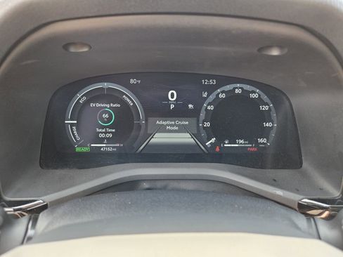 Used 2025 Toyota Camry XSE FWD image 24