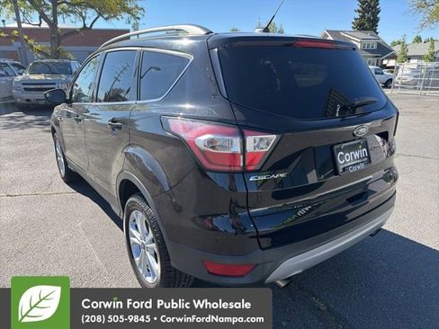 Used 2018 Ford Escape SE AWD/4WD image 7