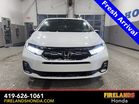 Certified 2025 Honda Odyssey Sport-L image 8