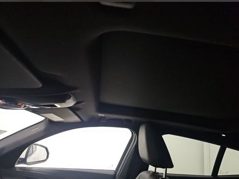 Used 2025 BMW X2 xDrive28i image 8