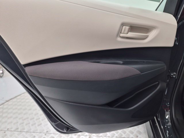 New 2027 Toyota Corolla LE FWD image 30