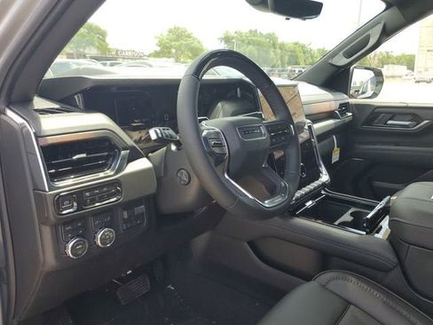 New 2026 GMC Yukon Denali w/ Denali Reserve Package AWD/4WD image 20