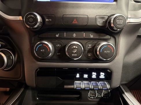 Used 2022 RAM 1500 Big Horn image 40