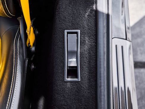 Used 2013 Ferrari 458 Spider RWD image 36