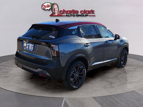 New 2026 Nissan Kicks SR FWD image 6