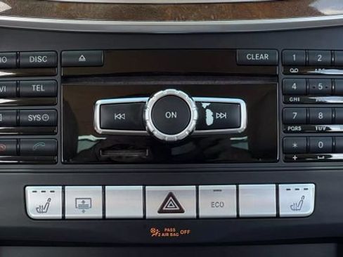 Used 2015 Mercedes-Benz E 350 4MATIC Sedan image 87