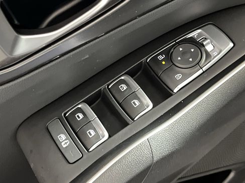 New 2026 Kia Sorento S image 13