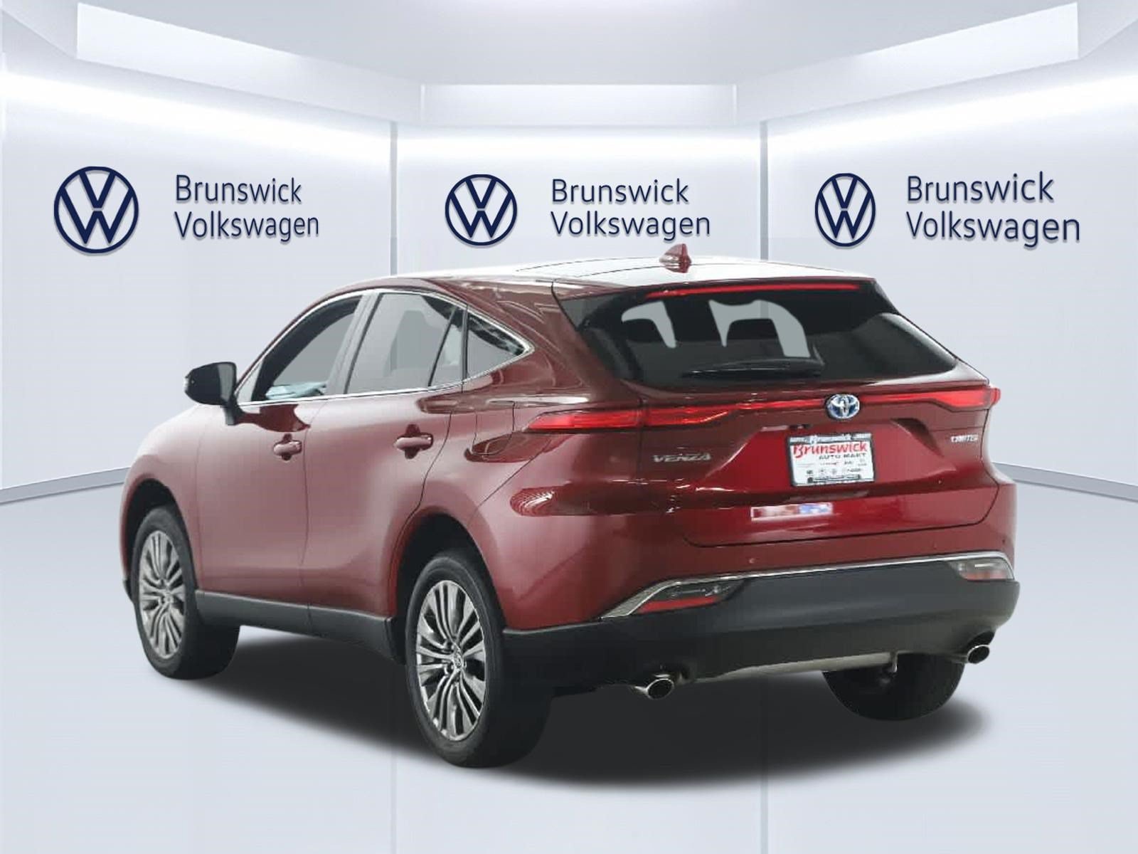 Certified 2023 Toyota Venza Limited AWD/4WD image 42