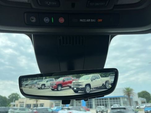 Used 2024 GMC Sierra 1500 Denali AWD/4WD image 38