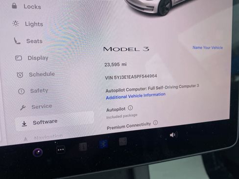 Used 2023 Tesla Model 3 Standard Range image 15