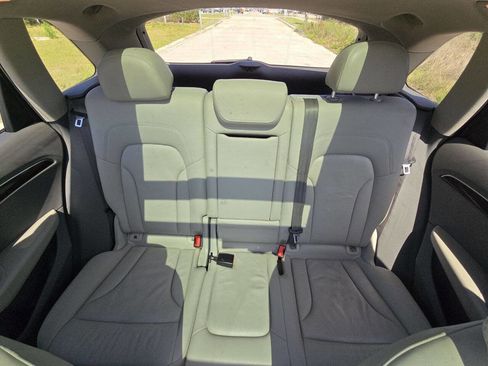 Used 2012 Audi Q5 3.2 Premium Plus w/ Audi MMI Navigation Plus Pkg image 23