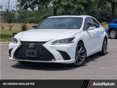 Used 2019 Lexus ES 350 F Sport w/ Accessory Package 2