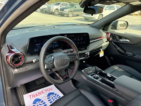 New 2026 Chevrolet Equinox RS w/ Convenience Package III FWD image 10