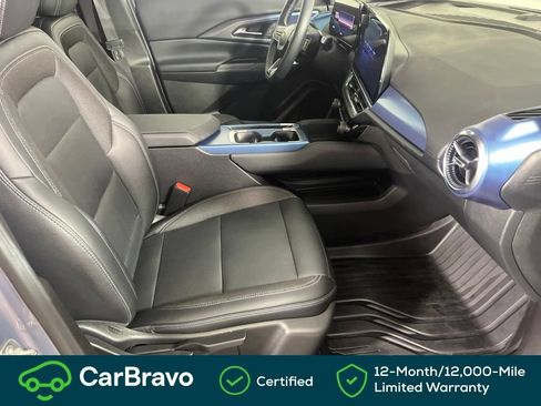 Used 2024 Chevrolet Equinox EV LT FWD image 17