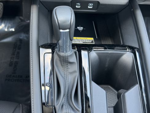 Used 2024 Honda Accord Touring image 22