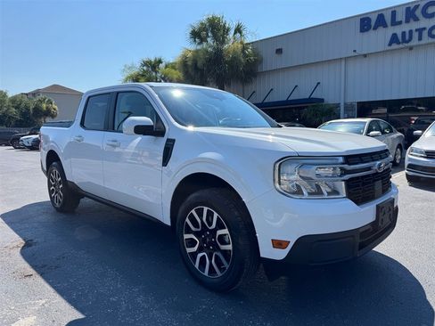 Used 2022 Ford Maverick Lariat w/ Lariat Luxury Package FWD image 2